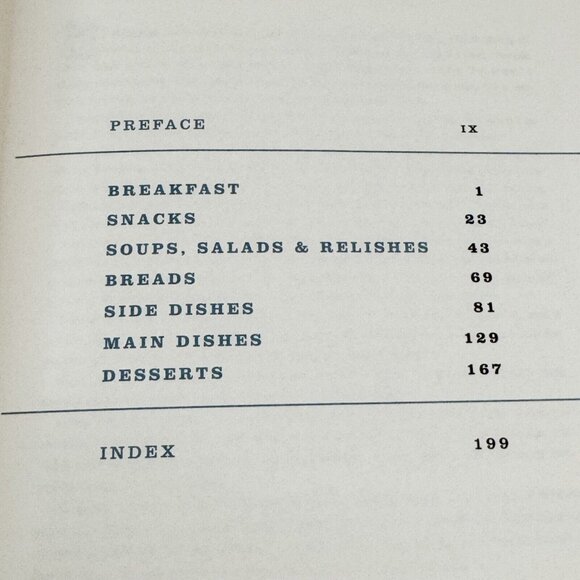 Loretta Lynn Hand Signed Cook Book You're Cookin' It Country Rare 2004 - Picture 7 of 12